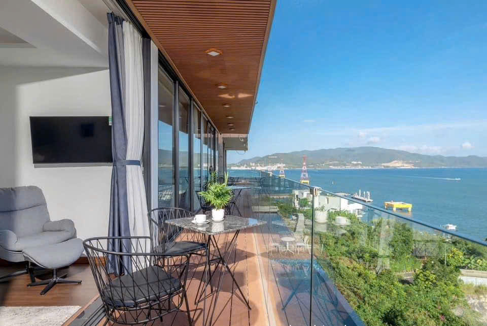 Ban công thực tế — View biển Nha Trang